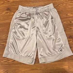 AND1 Men basketball gray polyester shorts with adjustable elastic waist. Size L
